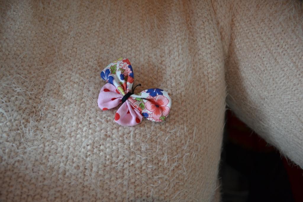 creer-papillons-avec-restes-tissu-recyclage-broche